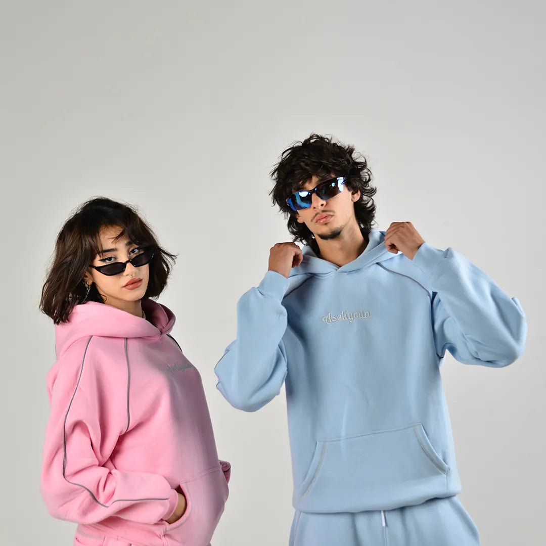 HOODIES & SWATSHIRTS